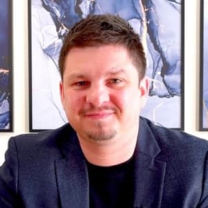 Warp: How to run cron every hour - with variations and examples