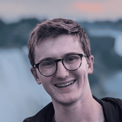 Ben Holmes Headshot
